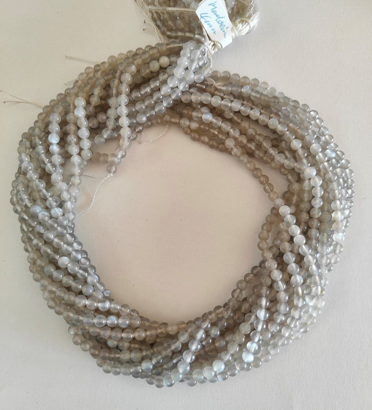 Pietre preziose: Mondstein, Beads 4mm, Strang – Nuovo e nell'imballaggio originale da Rümlang venduto da 21f 2