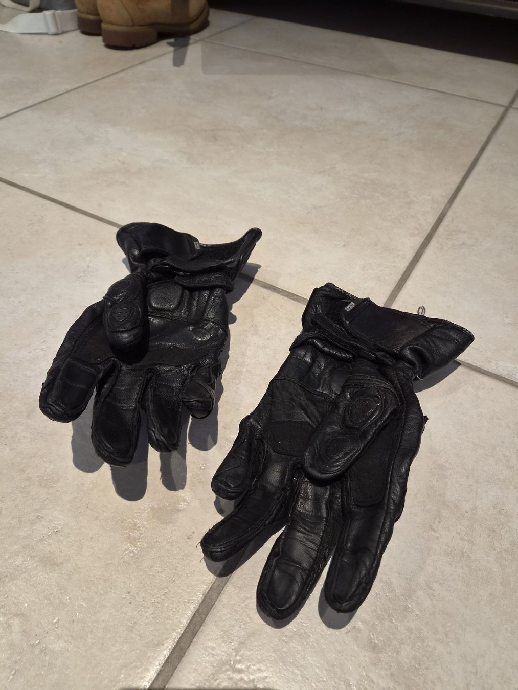 IXS Guanti & manicotti: Motorrad Handschuhe – Usato da Wohlen AG venduto da Uriel.j.g 2