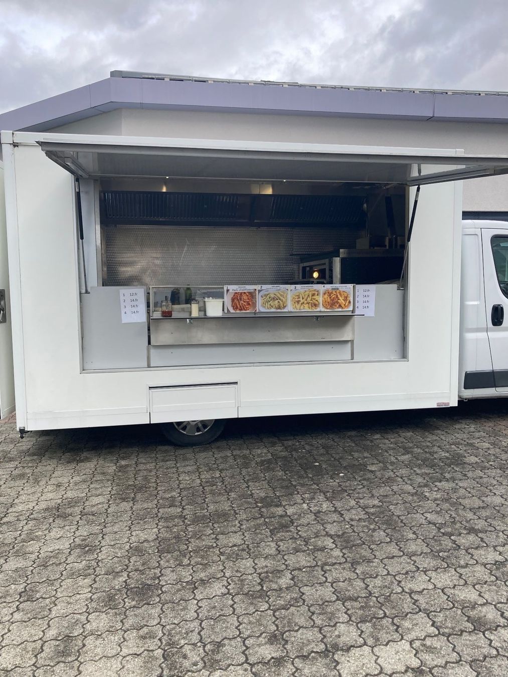 Fiat Veicoli commerciali: food truck – Usato da Bülach venduto da Volpone55 2
