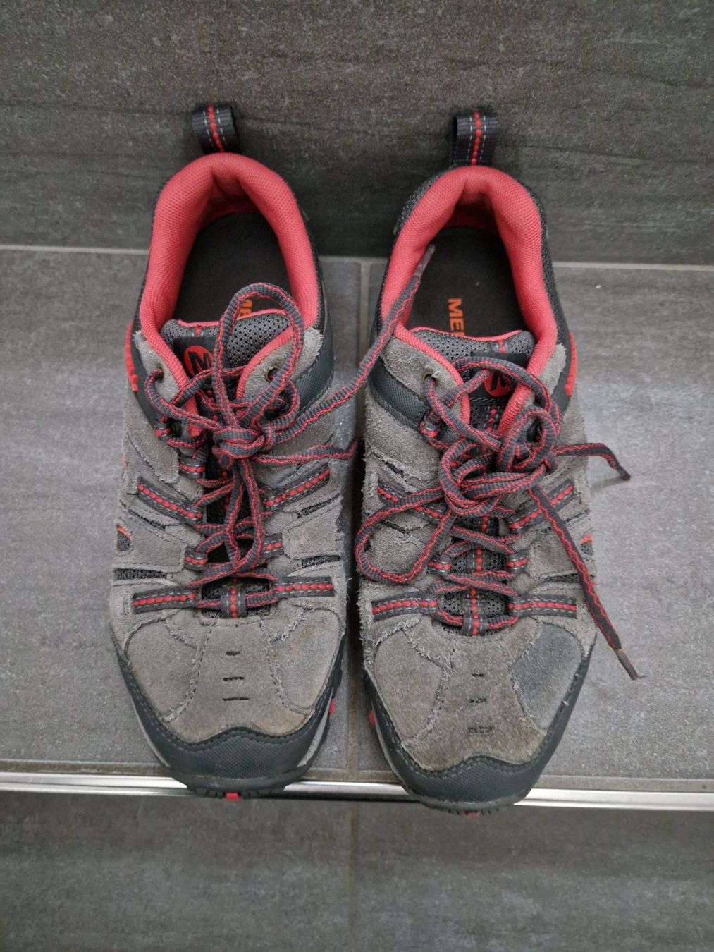 Merrell Scarpe da donna: MERREL Wanderschuhe gr. 38 – Usato da Mezzovico venduto da maemy 6