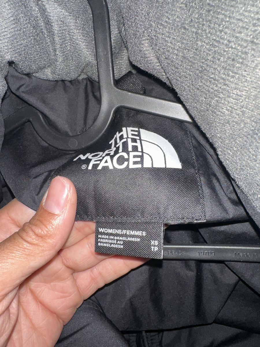 North Face Giacche: Doudoune the northface  – Nuovo (secondo la descrizione) da Carouge GE venduto da Leeleelee2 2