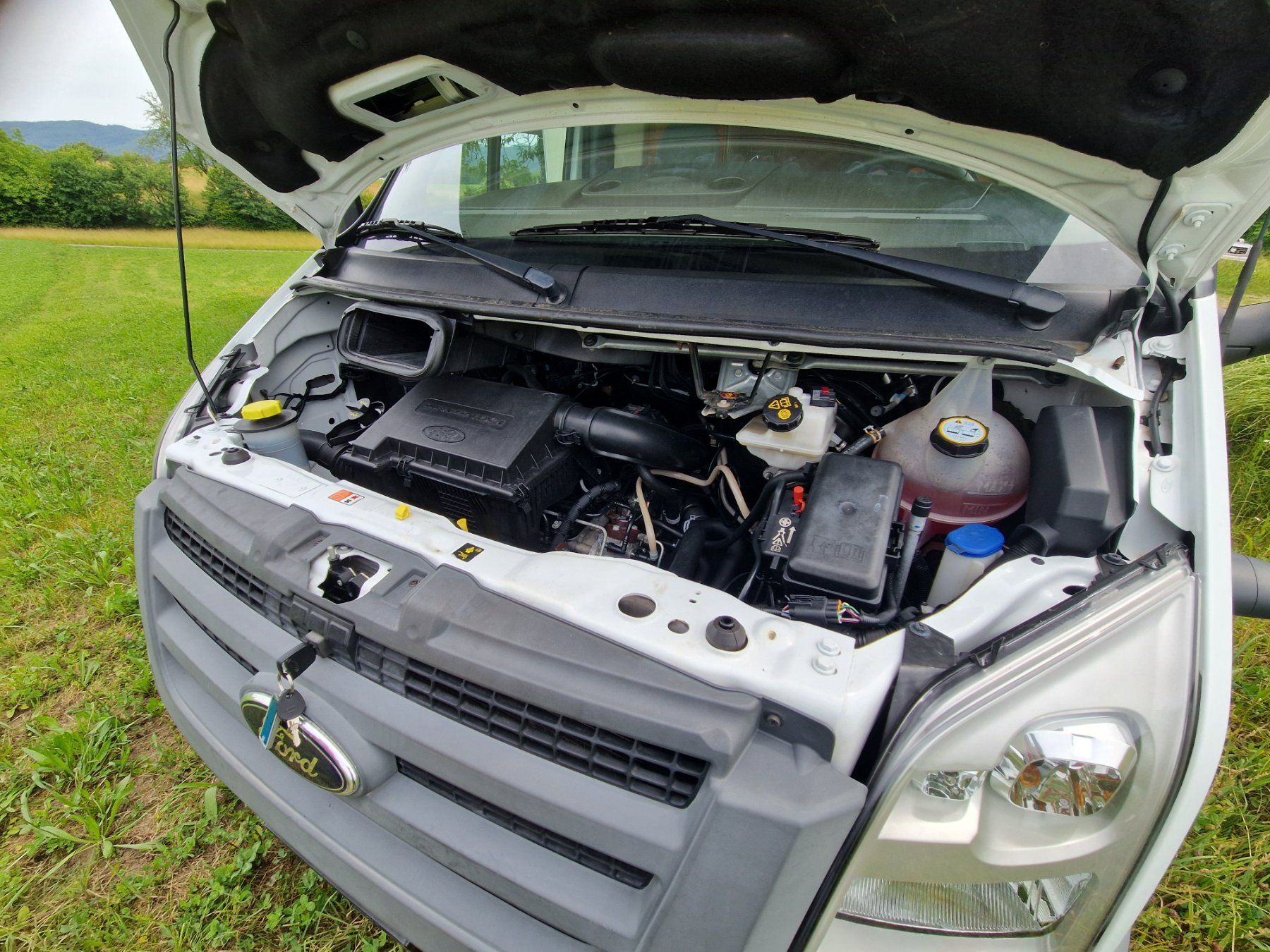 Rimor Veicoli da campeggio: RIMOR Ford Transit XGO Dynamic Light Original 41000 km – Usato da Stein AG venduto da Euroeddi 3
