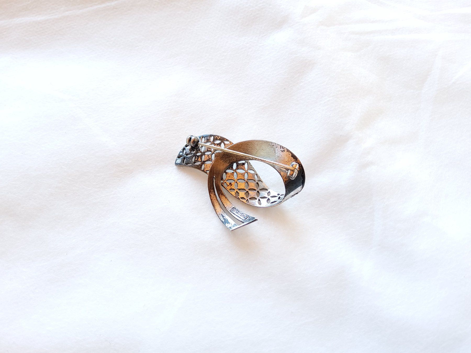 Spille & Fermagli: Ancienne broche en argent sterling  – Usato da Malleray venduto da lafoirfouille 1