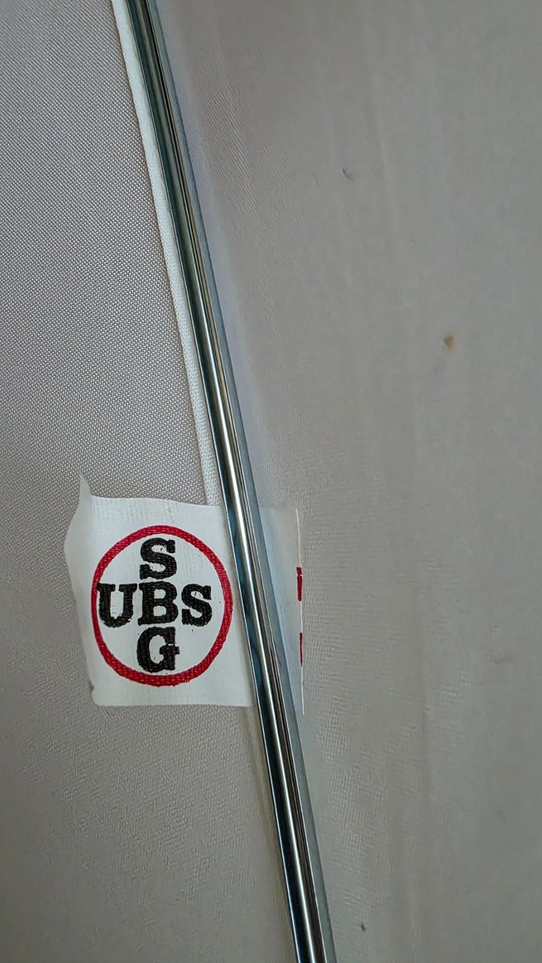 Altro per bambini: UBS Kinder Regenschirm, weiss mit Tiermotiven – Nuovo (secondo la descrizione) da Zürich venduto da Lemon007 2