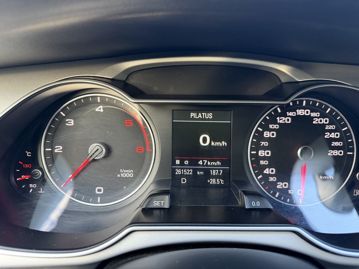 Audi Autos: Audi A4 2.0 TDI 2015JG – D'occasion à Cham par ABhome10 7