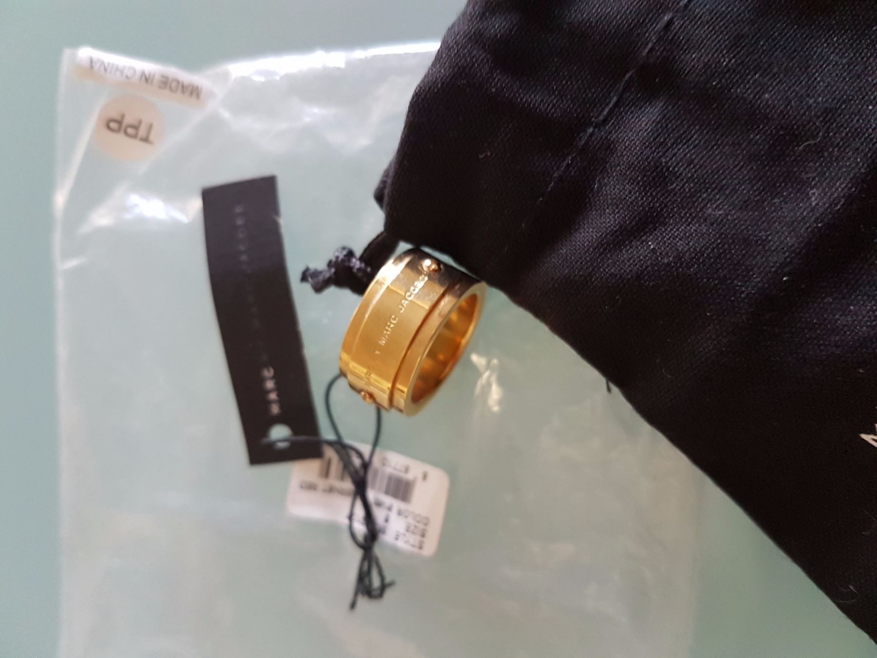 Marc Jacobs Anelli: original Marc Jacobs ZEBRA PRINT RING – Nuovo (secondo la descrizione) da bellinzona venduto da zeus6535 1