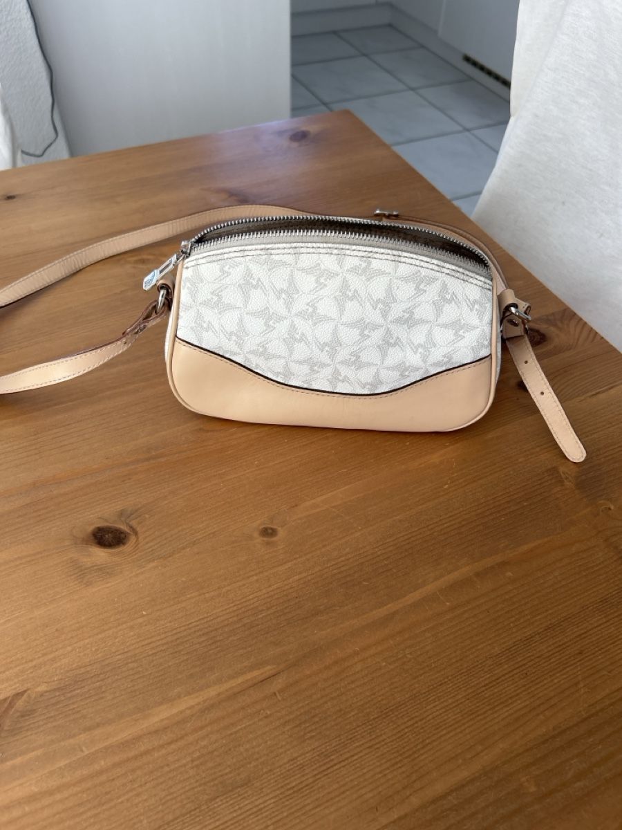Maison Mollerus Borse da donna: Mollerus Umhängetasche beige – Usato da Bassersdorf venduto da Zorromobi0 1
