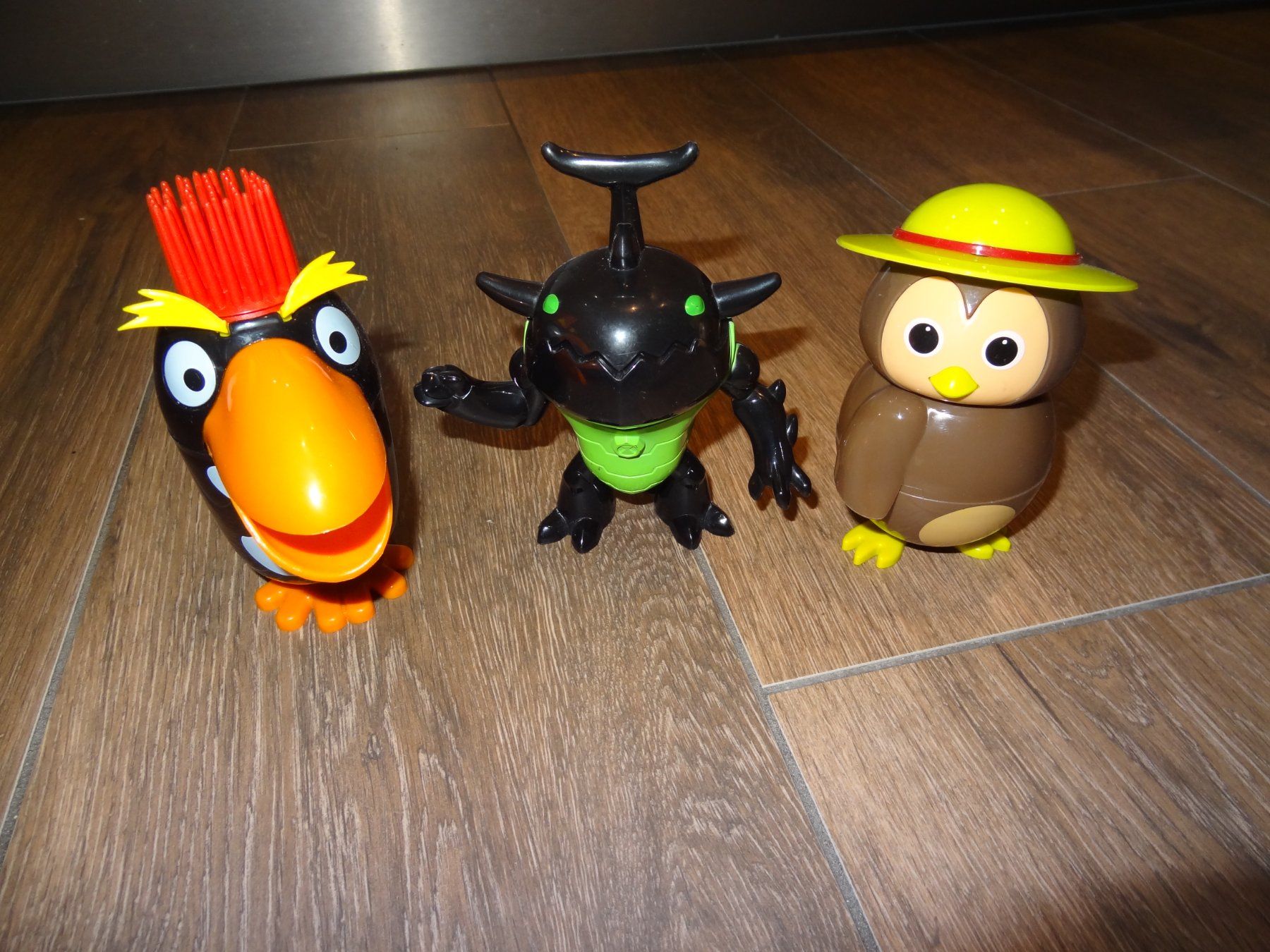 Giocattoli: Lot de 3 figurines jouets – Usato da Satigny venduto da salvatore73