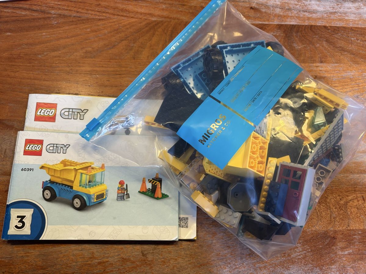 Lego Giocattoli: Lego 60391 Baustelle  – Usato da Hinwil venduto da princess_12