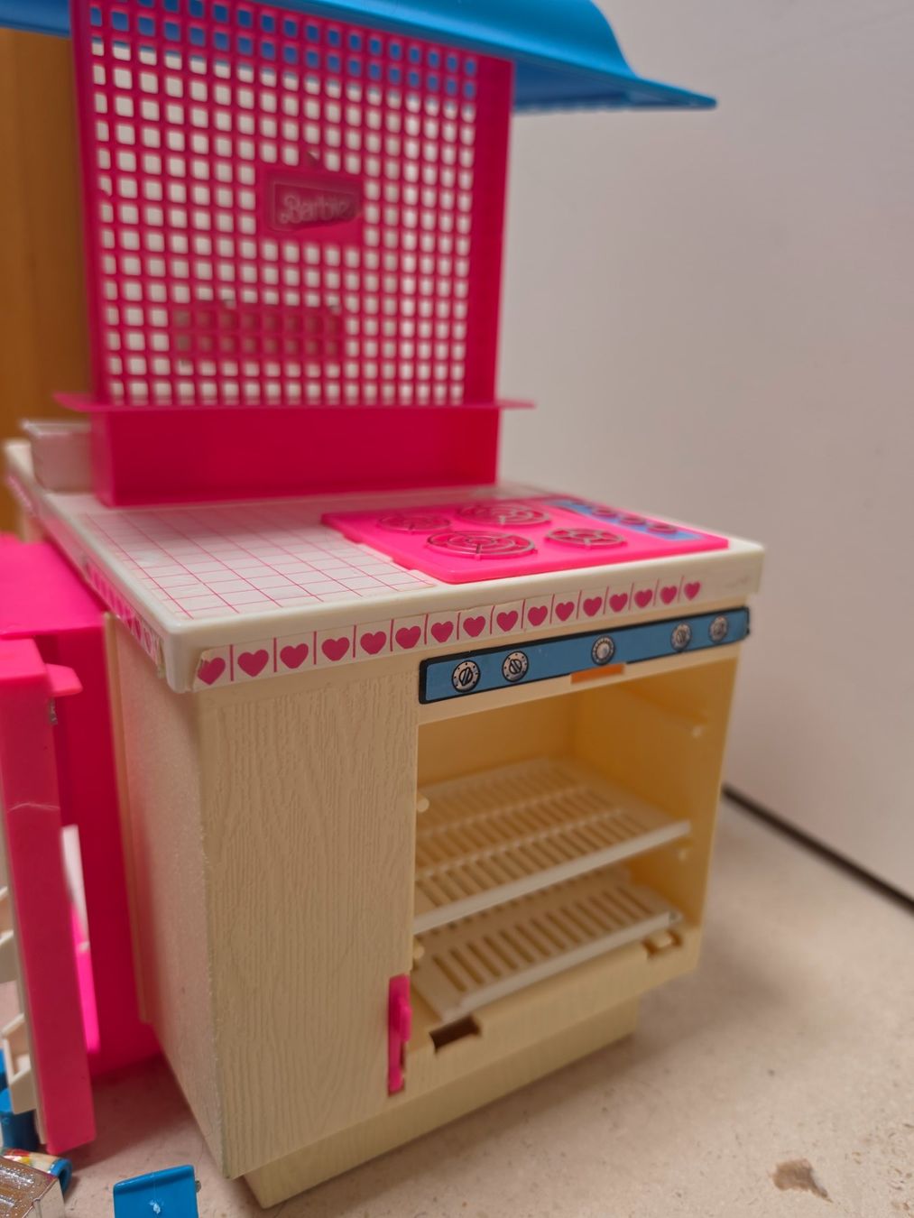 Puppen: Barbie Dream Kitchen de 1984 – Gebraucht aus Bulle von Chimchiree 3