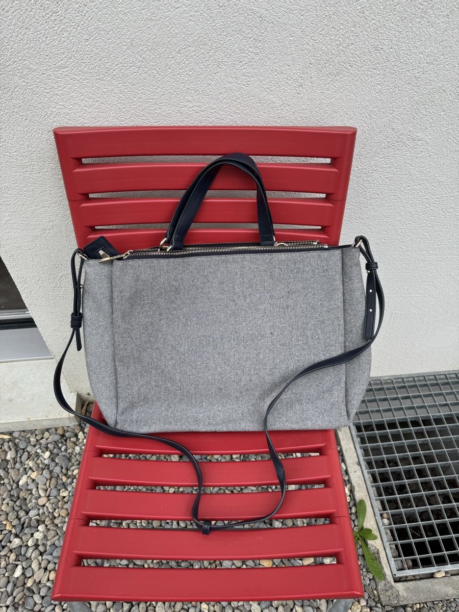 Tommy Hilfiger Borse da donna: Tommy Hilfiger Tasche Crossbody Effortless – Usato da Staufen venduto da Kangoroo3 3