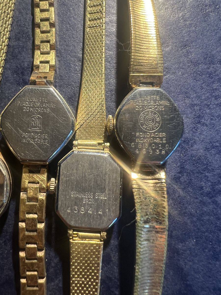 Orologi: 5 Vintage Damenuhren – Usato da Laufen venduto da groove60 7