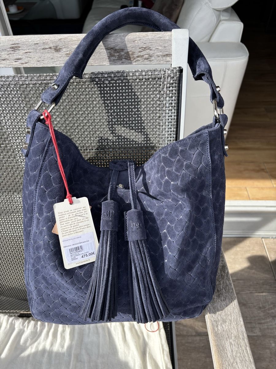 Borse da donna: BERTHILLE - Sac Hobo NEUF Navyblue – Nuovo e nell'imballaggio originale da Chardonne venduto da teenyweeny 3