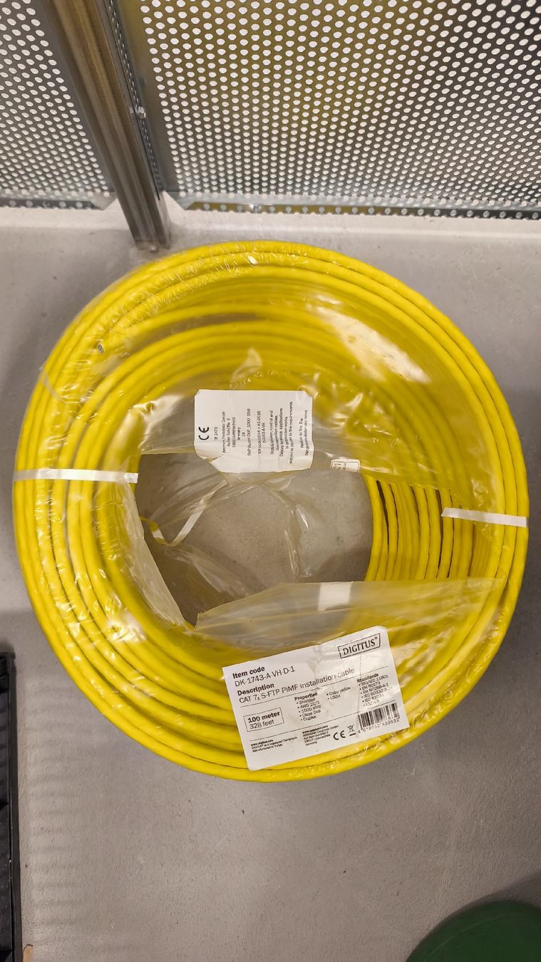 Cavi: 100m Cat 7a Ethernetkabel (2x 50m) – Nuovo (secondo la descrizione) da Chur venduto da MrConverse