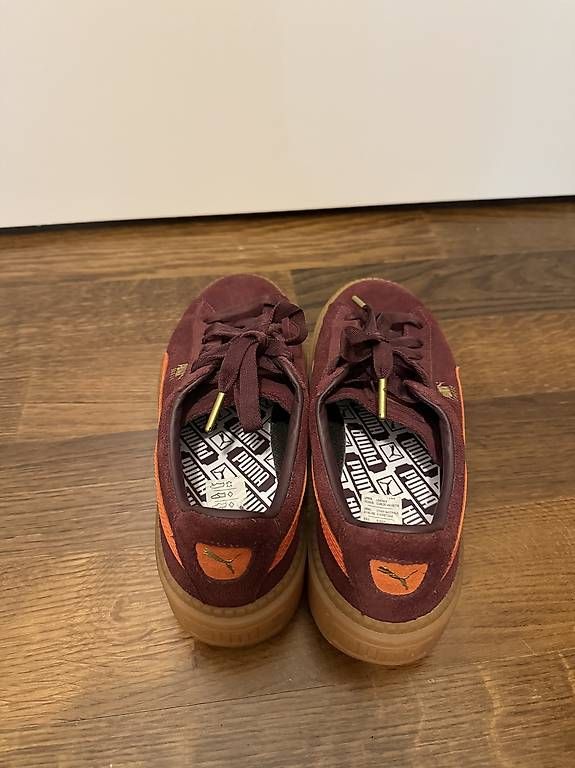 Puma Damenschuhe: Puma Suede Platform Trace Block Gr. 39 – Gebraucht aus Waltenschwil von Qaeba 2