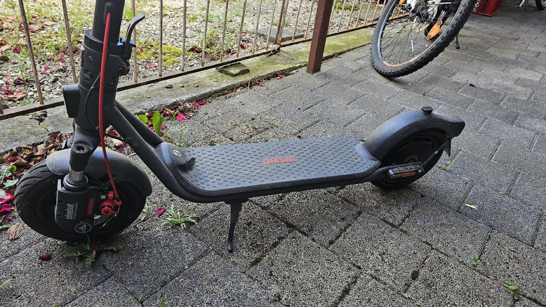 Voiturettes électriques: Ninebot E-Roller – D'occasion à Oberriet SG par stoopdario 2