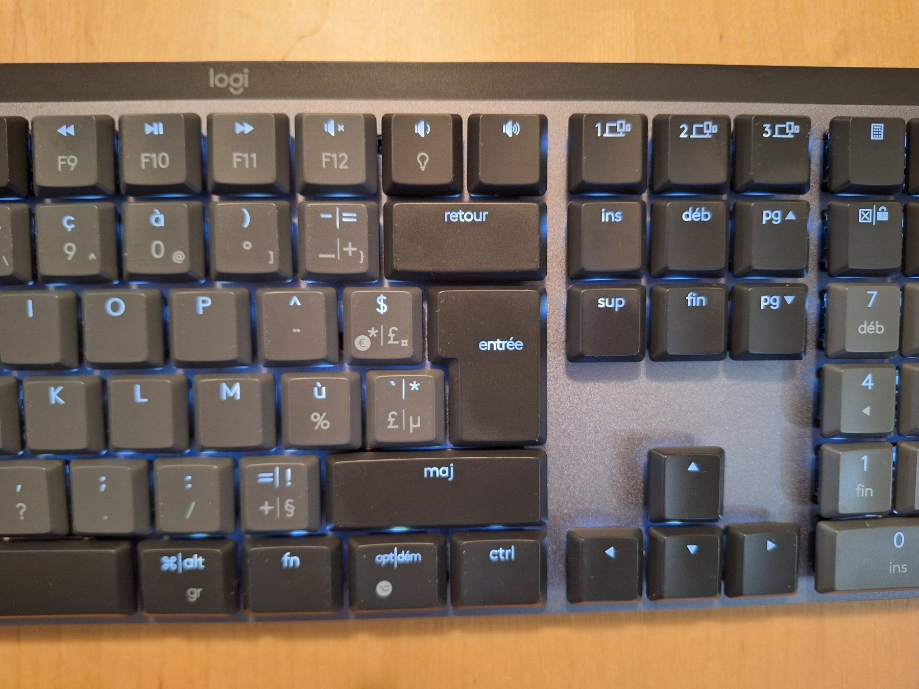 Logitech Tastiere: Clavier Logitech MX Mechanical - AZERTY - FRENCH – Usato da GENEVE venduto da xxx59712 6