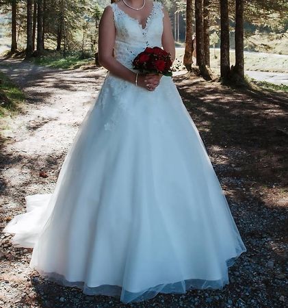 Hochzeitskleid Gr. 38