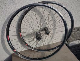 Shimano XTR Laufradsatz 26" neu eingespeicht
