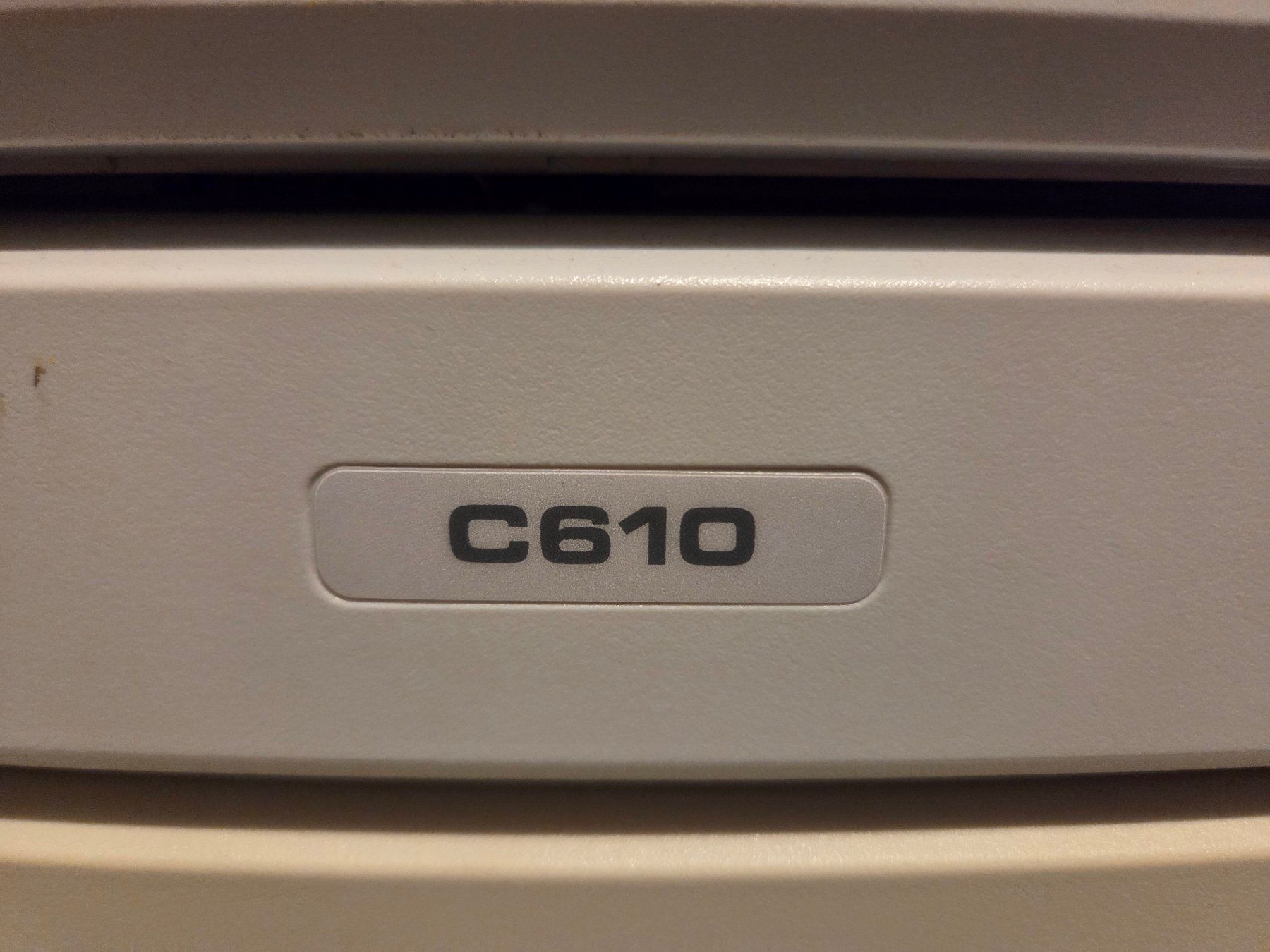 Oki Imprimantes: Farb Laser Drucker OKI C610 – D'occasion à Werthenstein par Mister_ 1