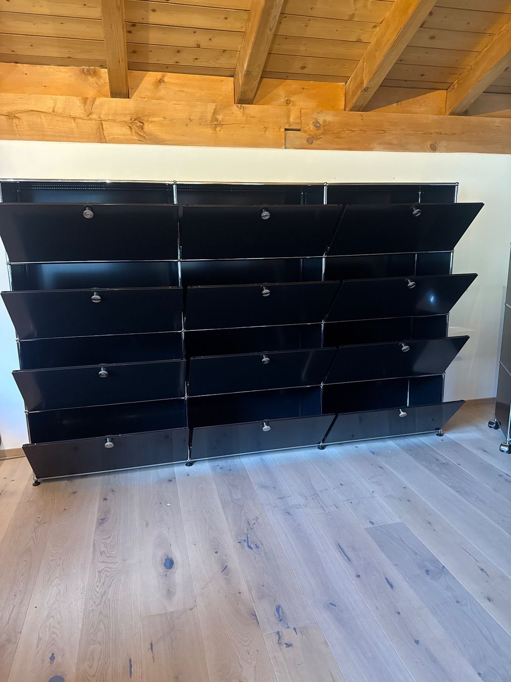 USM Scaffali: USM Haller Sideboard 3x4 Graphitschwarz Q1 – Usato da Balsthal venduto da Designhaus.Schmitt 4