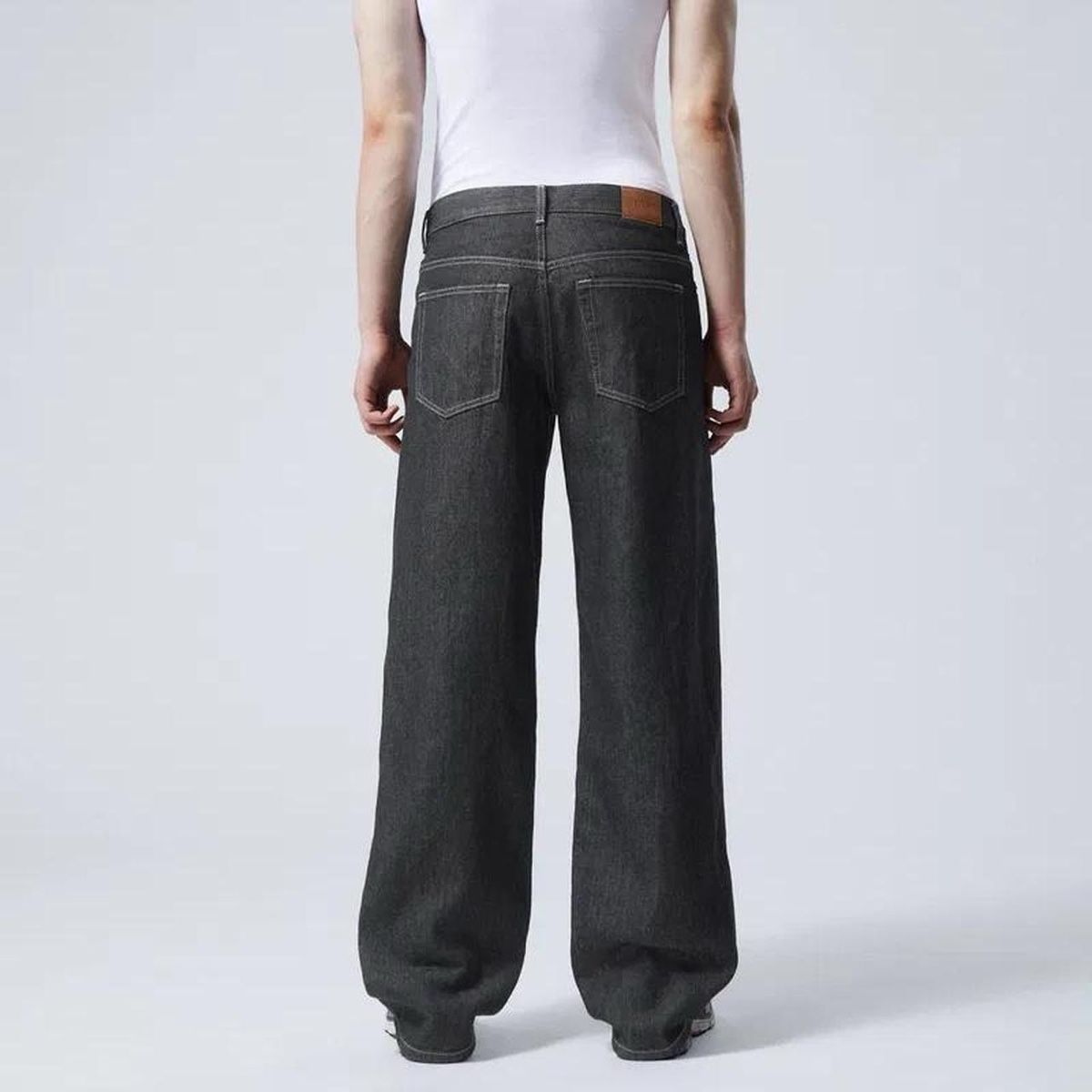 Weekday Jeans: Weekday Sphere Loose Jeans 29/34 – Neuf (Voir description) à Zürich par sam_g2zl