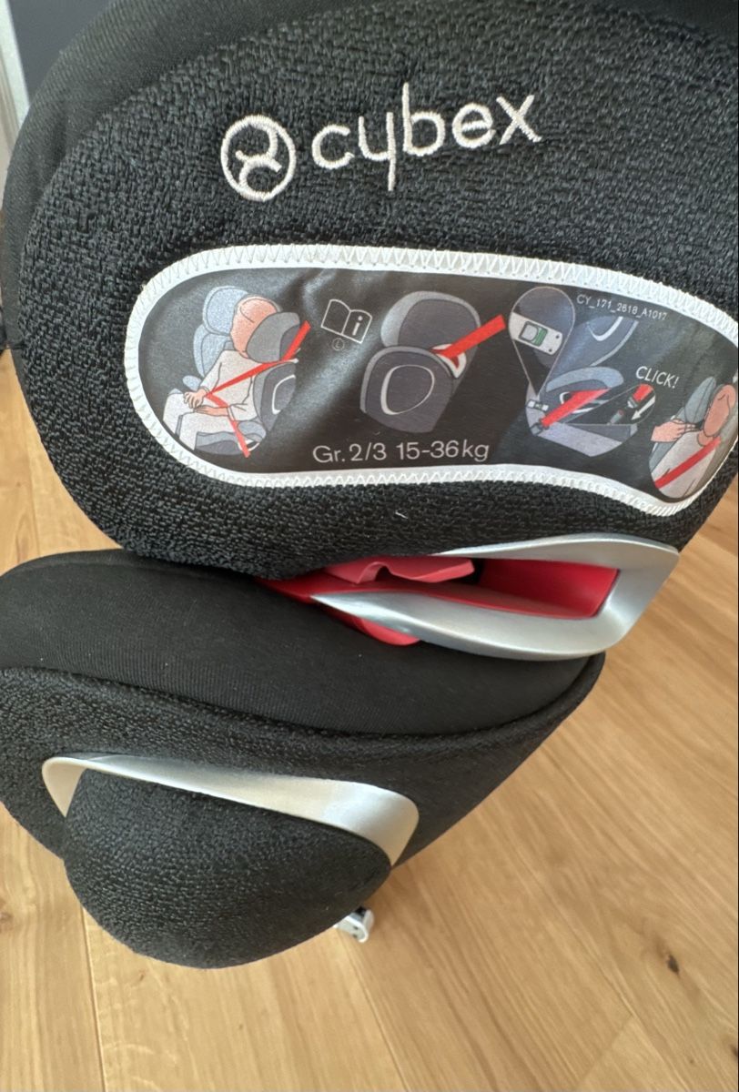 Cybex Seggiolini per auto: Cybex Solution Z-fix Plus Kindersitz mit ISOFIX – Usato da Uetikon am See venduto da chr_r22y 1