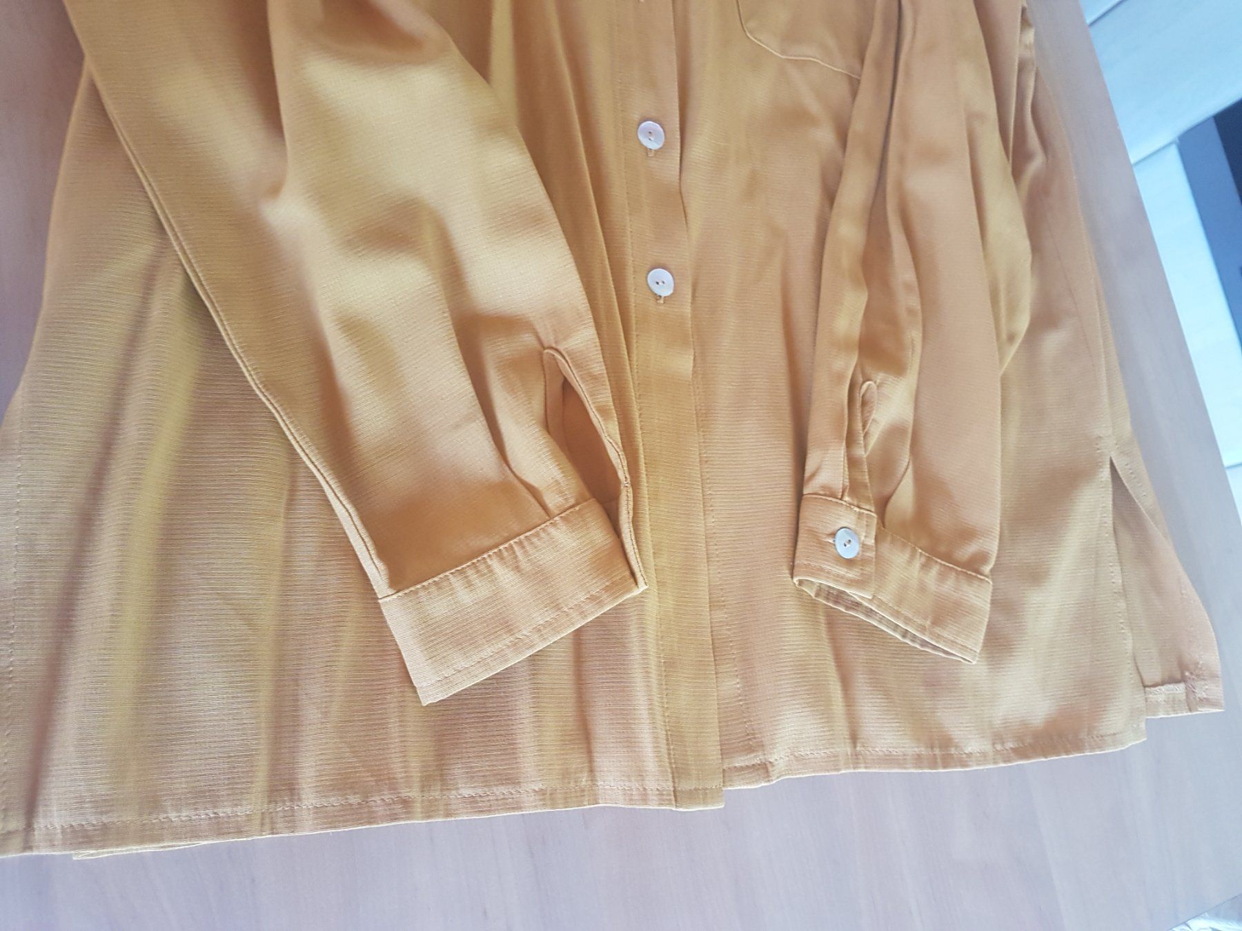 Camicette: Chemise taille 38 marque Marco Giordani – Usato da Villiers venduto da san_jn5w 1