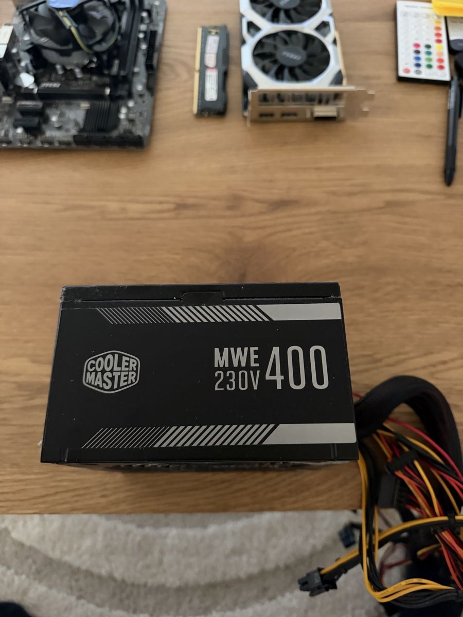 Elektronikbauteile: Cooler Master Netzteil MWE 400W – Gebraucht aus Güttingen von JeffreyGucc