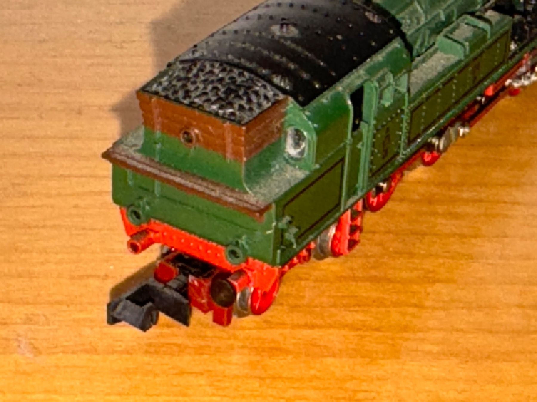 Arnold Modelleisenbahnen: Arnold N Dampflok BR 8411 – Gebraucht aus Kaiseraugst von winnetou04 4