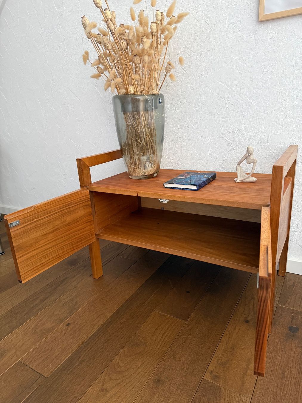 Cassettiere: Midcentury Kommode / Sideboard / Lowboard – Usato da Ebikon venduto da Mirakel3 3