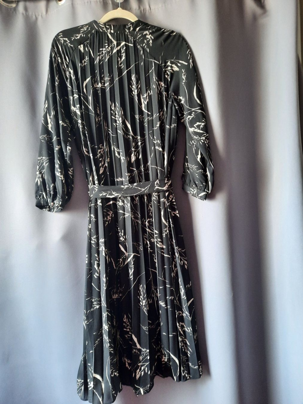 H&M Vestiti: Damen Kleid Gr.36 – Nuovo (secondo la descrizione) da Buchs SG venduto da miska01 4