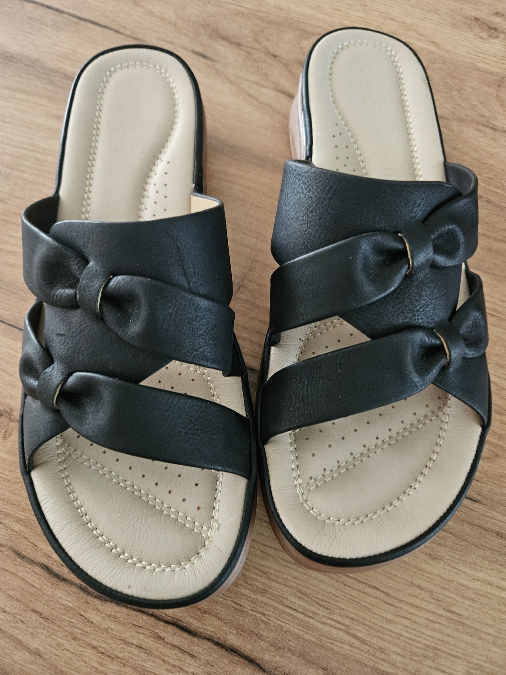 Damenschuhe: Sandalen – Neu (gemäss Beschreibung) aus Gossau ZH von mariandel63
