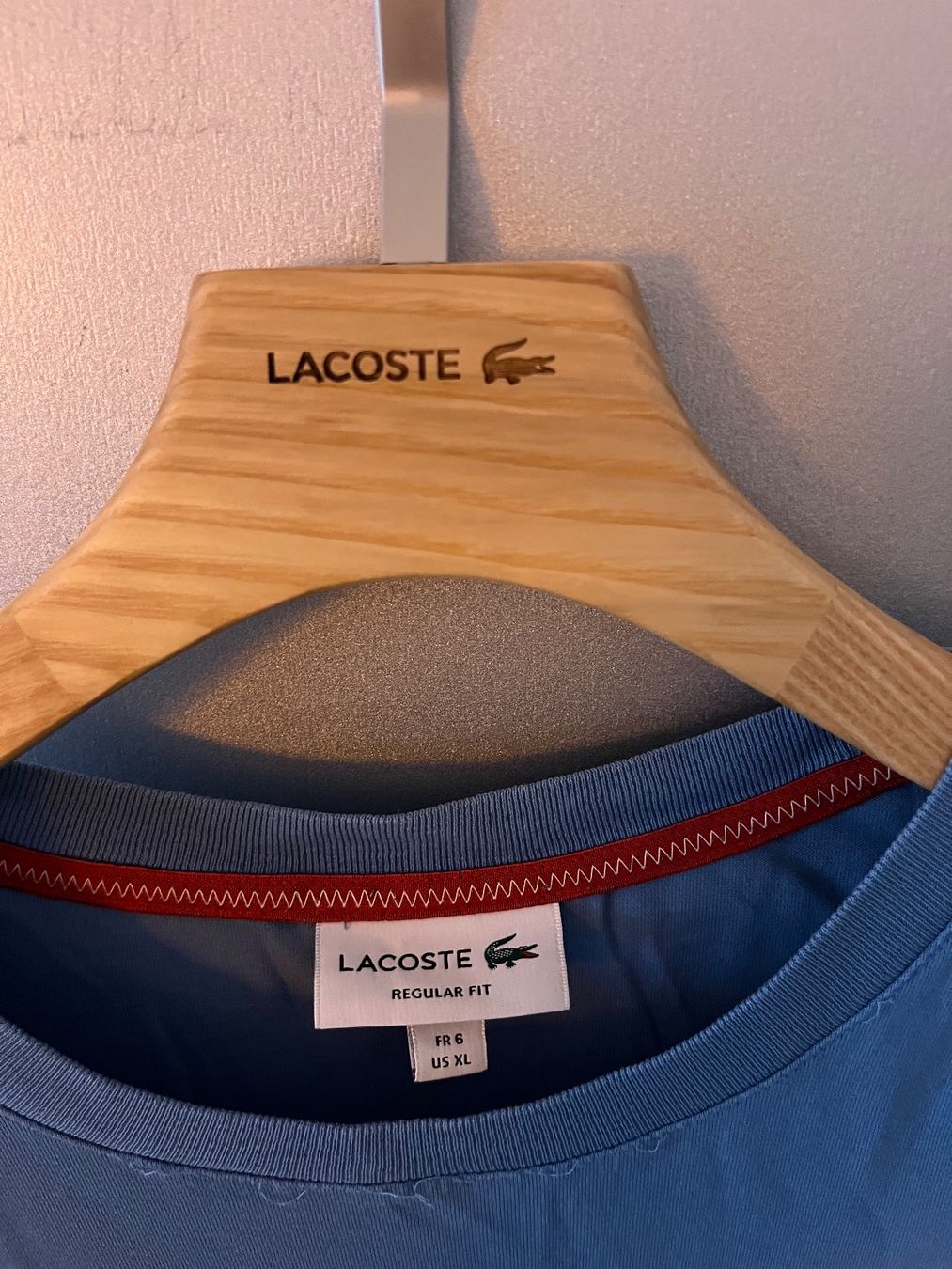 Lacoste T-shirt: Lacoste T-Shirt Blau – Usato da Bern venduto da leokislig 2