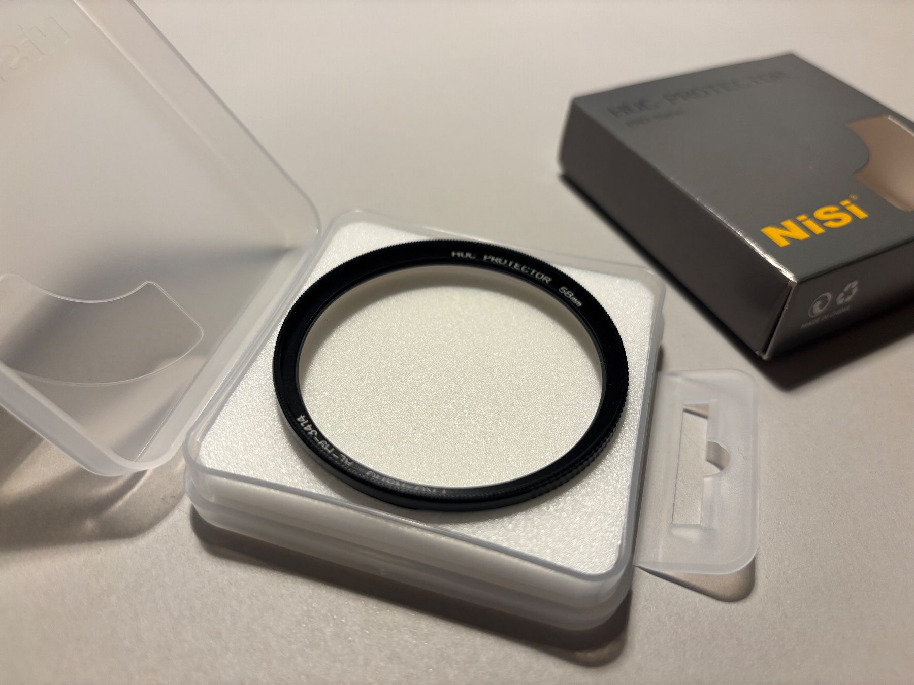 Nisi Filter: Nisi HUC Protector Pro Nano - Schutzfilter 58mm – Neu und originalverpackt aus Zürich von Ba7u 1