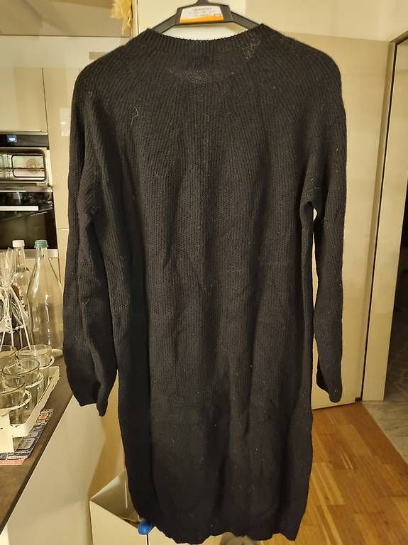 Uniqlo Vestiti: Kleid Grösse M Uniqlo – Usato da Witterswil venduto da Katja... 1