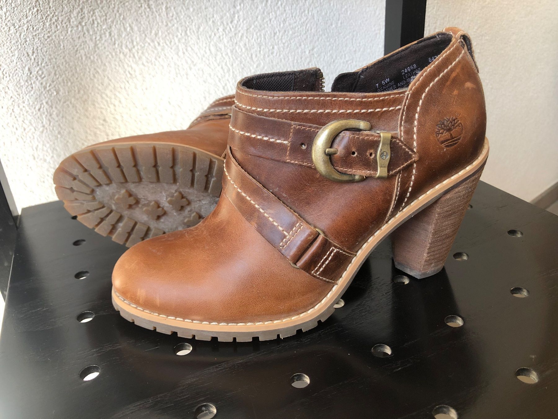 Timberland Scarpe da donna: Timberland booties / Stiefeletten – Nuovo (secondo la descrizione) da Davos Platz venduto da cilgia08 2