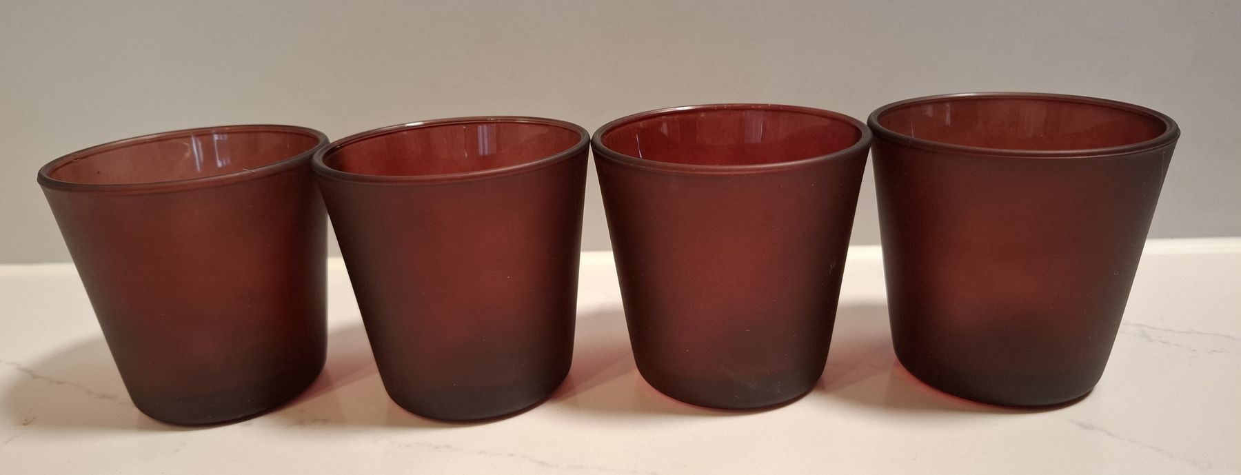 Tutte le decorazioni: 4,Teelichter, Bordeaux Gläser – Usato da Pagig venduto da Spring14
