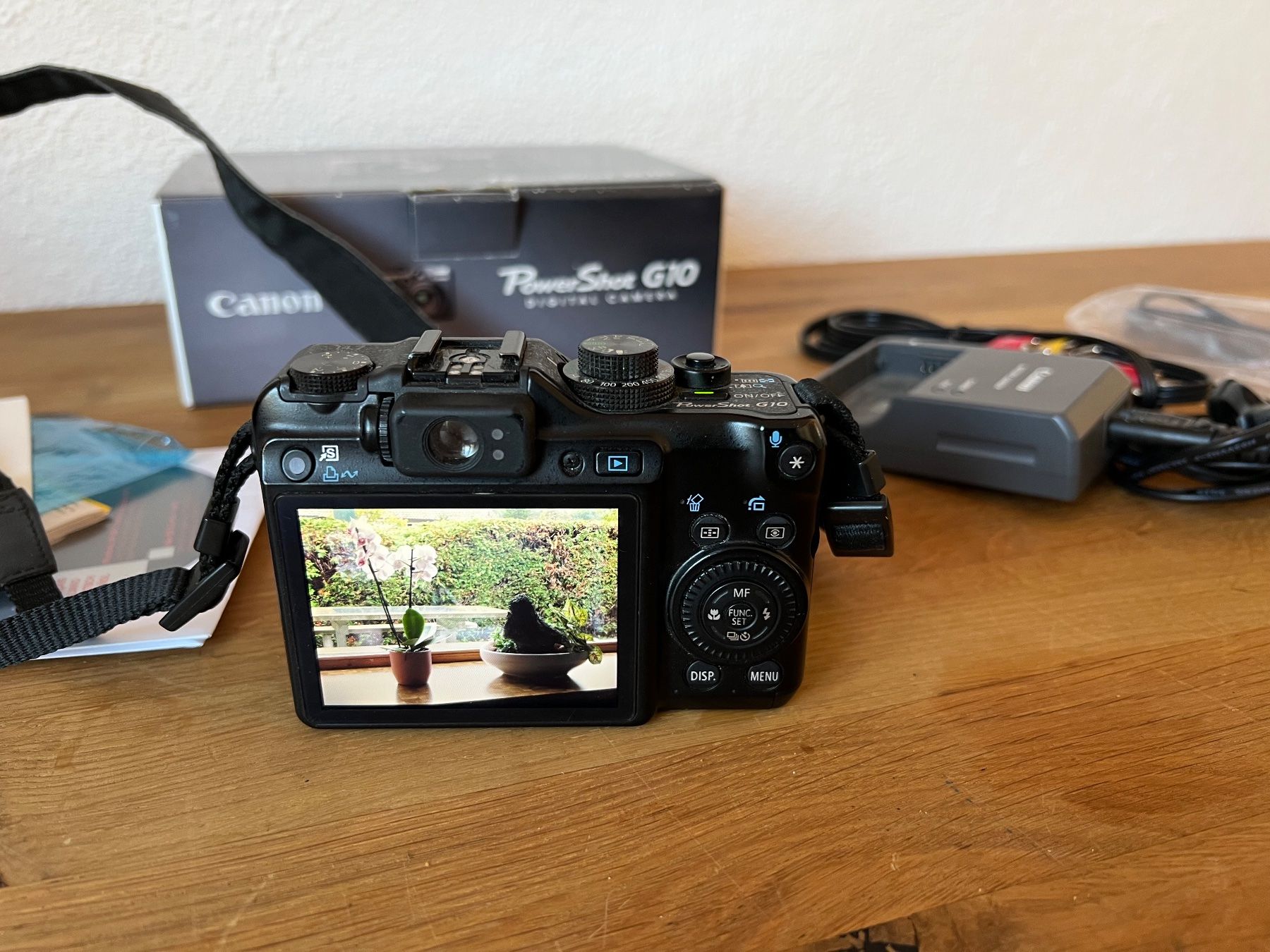 Canon Fotocamera: Canon PowerShot G10 – Usato da Frauenfeld venduto da  3