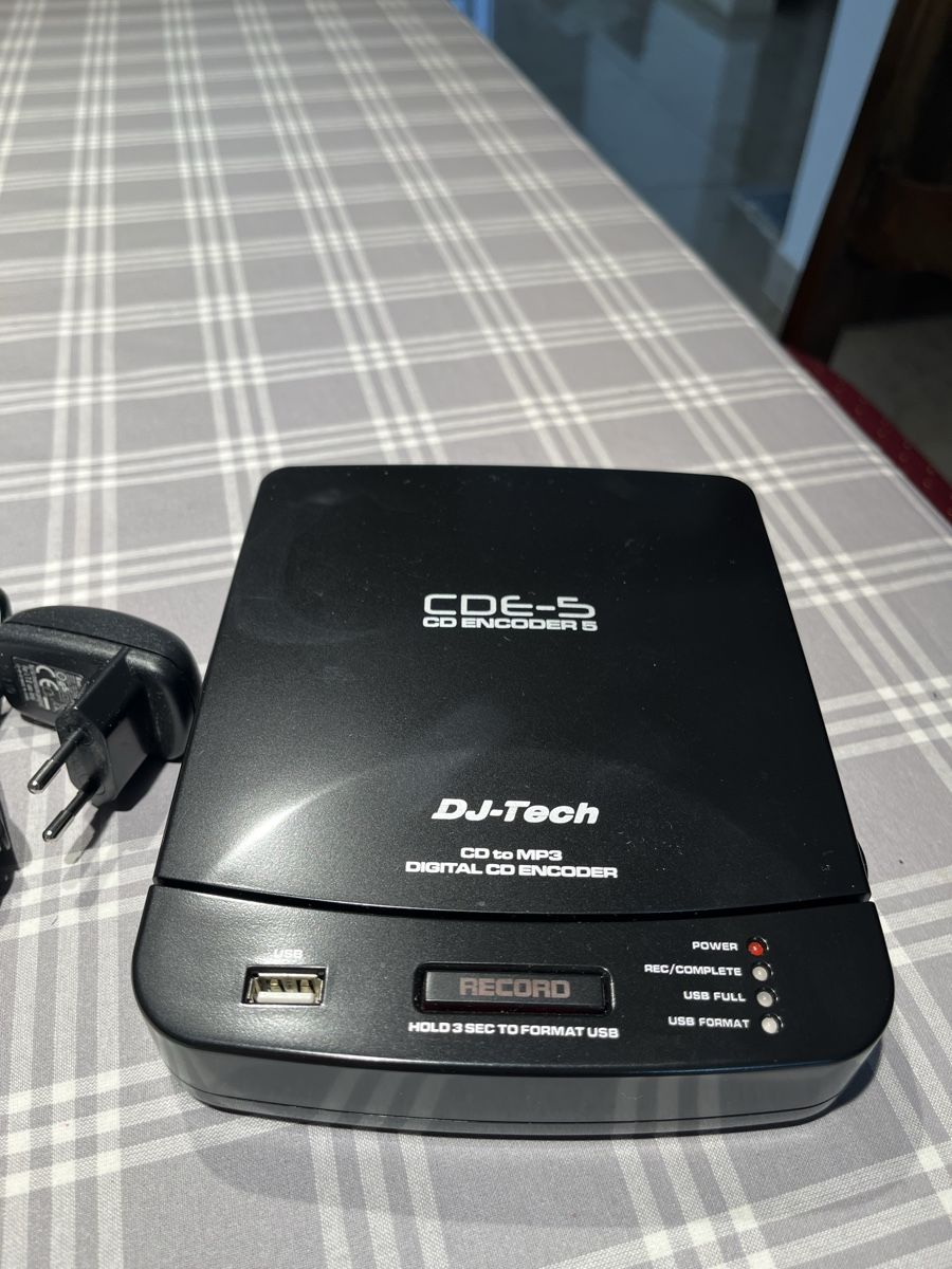 CD: CD Encoder – Usato da Aegerten venduto da rut_zw6t