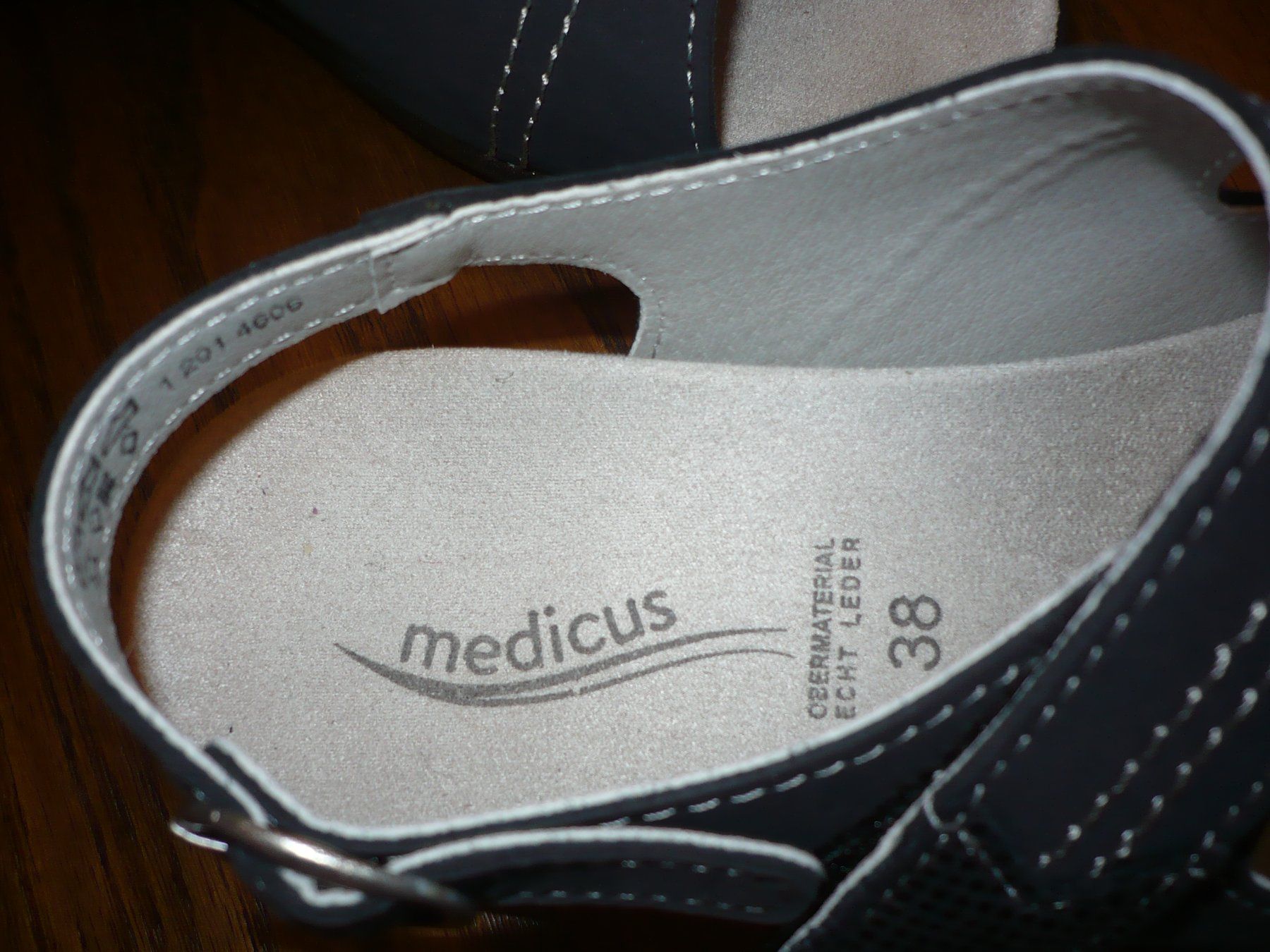 Damenschuhe: schöne MEDICUS Sandalen Gr. 38 neu – Neu (gemäss Beschreibung) aus Merzligen von Marthe22 3