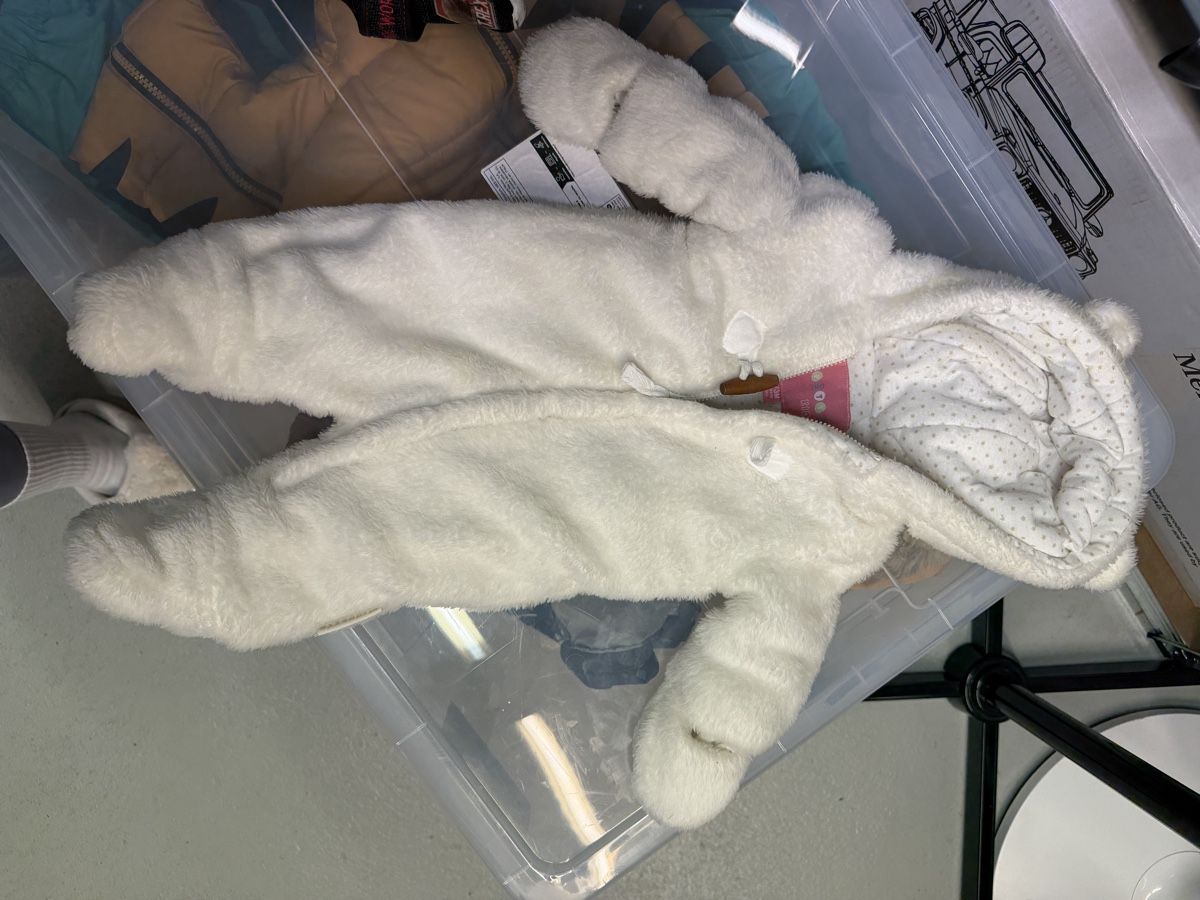 Lotti & Set di vestiti: Kinderkleidung und Schuhen  – Usato da Au ZH venduto da Ssamkova 8
