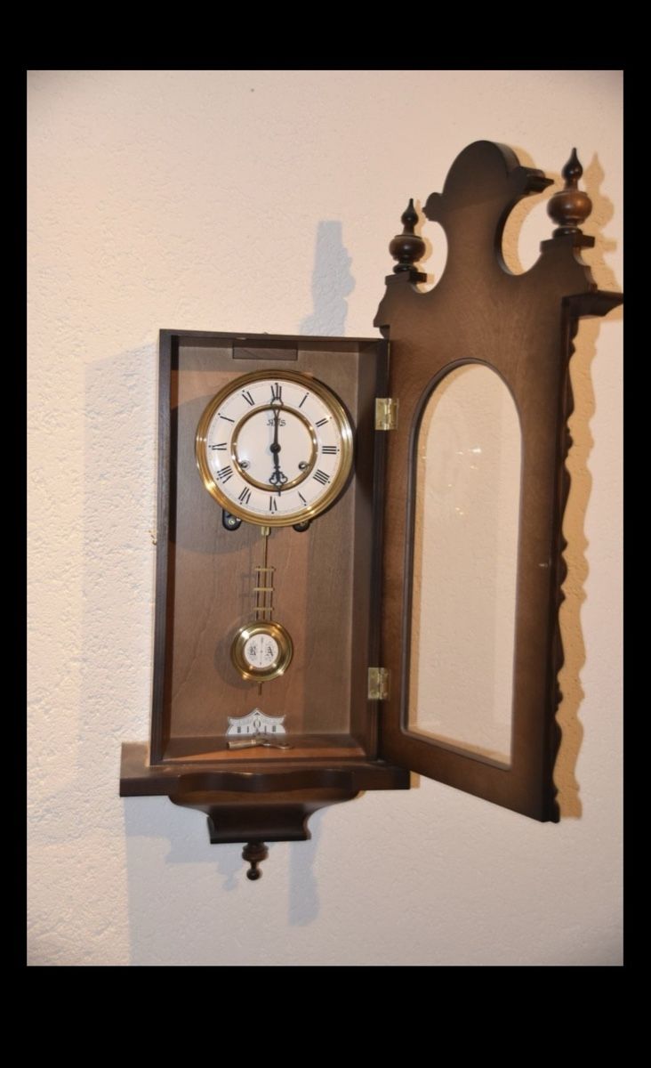 Stand- & Wanduhren: Wanduhr – Gebraucht aus Eschenbach SG von Silas91 1