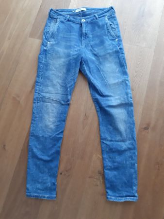 Jeans Gr. 27/32