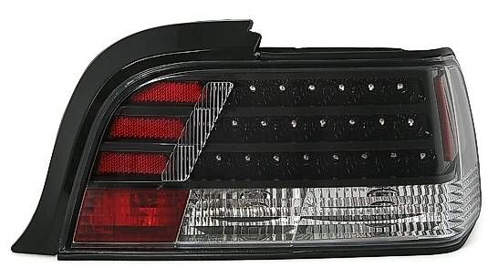 Tutti pezzi di ricambio auto: BMW E36 BERLINE - FEUX ARRIERES LED NOIR – Usato da Münchwilen TG venduto da SwissTuningShop 1