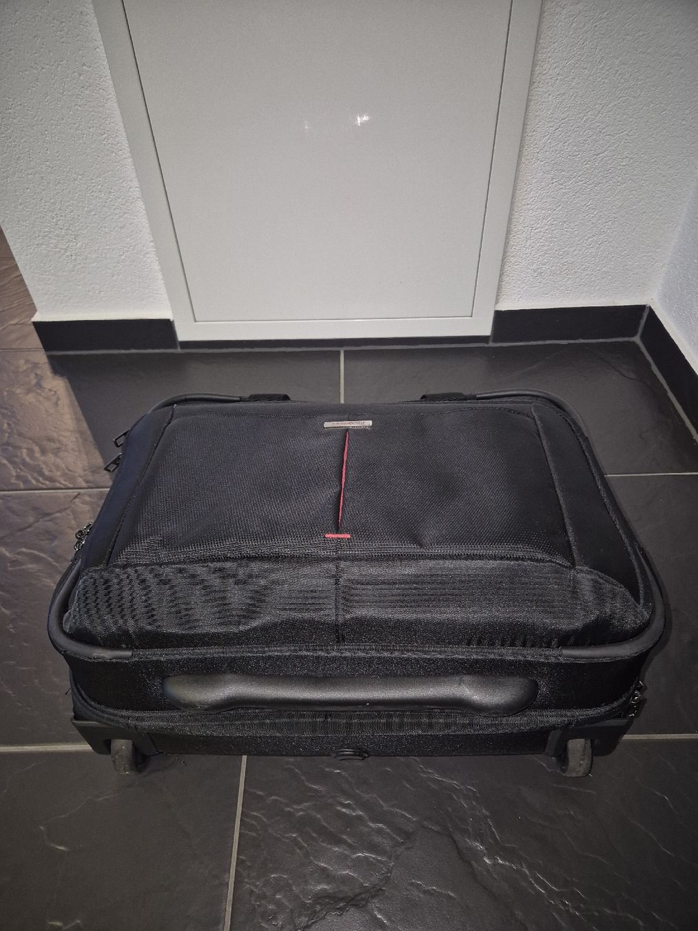 Samsonite Valigie: Samsonite Business Rollkoffer ein Mal gebraucht – Nuovo (secondo la descrizione) da Rothrist venduto da ner_27ct 4