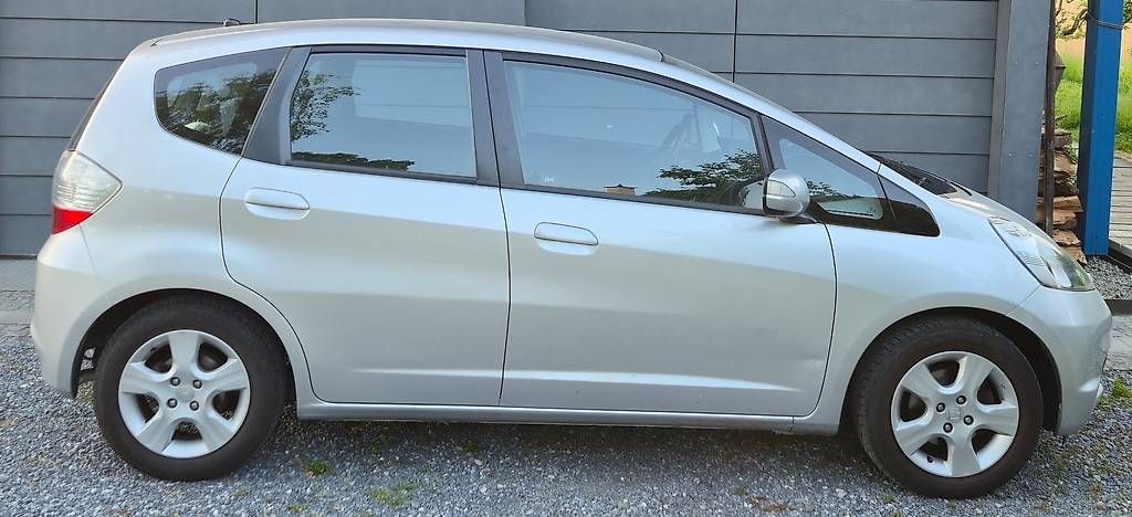 Automobili: Honda Jazz 1.4i – Usato da Büttenhardt venduto da ReiatSH 4