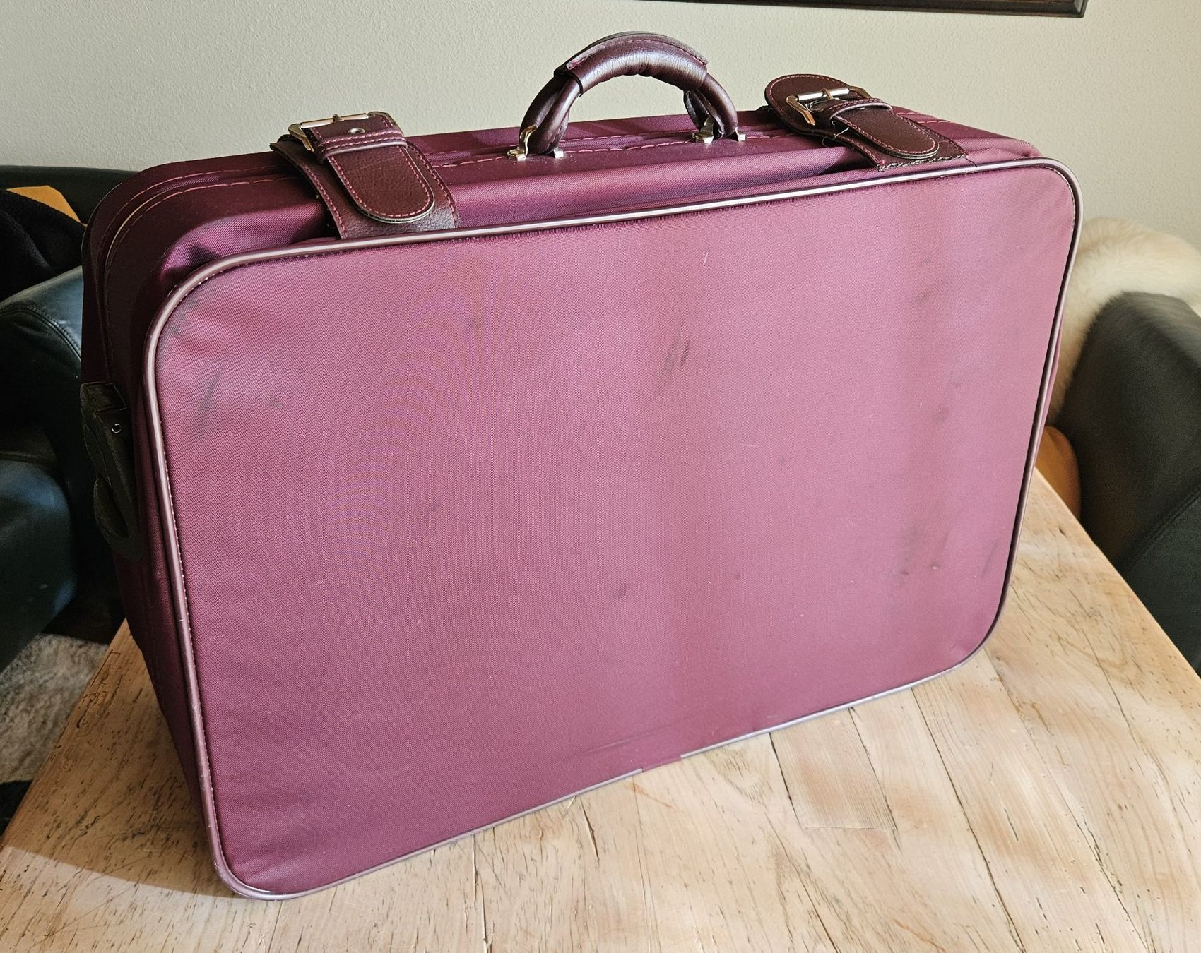 Valigie: Extravaganter und totschicker Rollkoffer von Saxoline – Usato da Schachen b. Herisau venduto da lilienstrauch 2