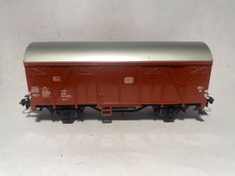 Märklin geschlossener Güterwagen braun DB, AC Achsen