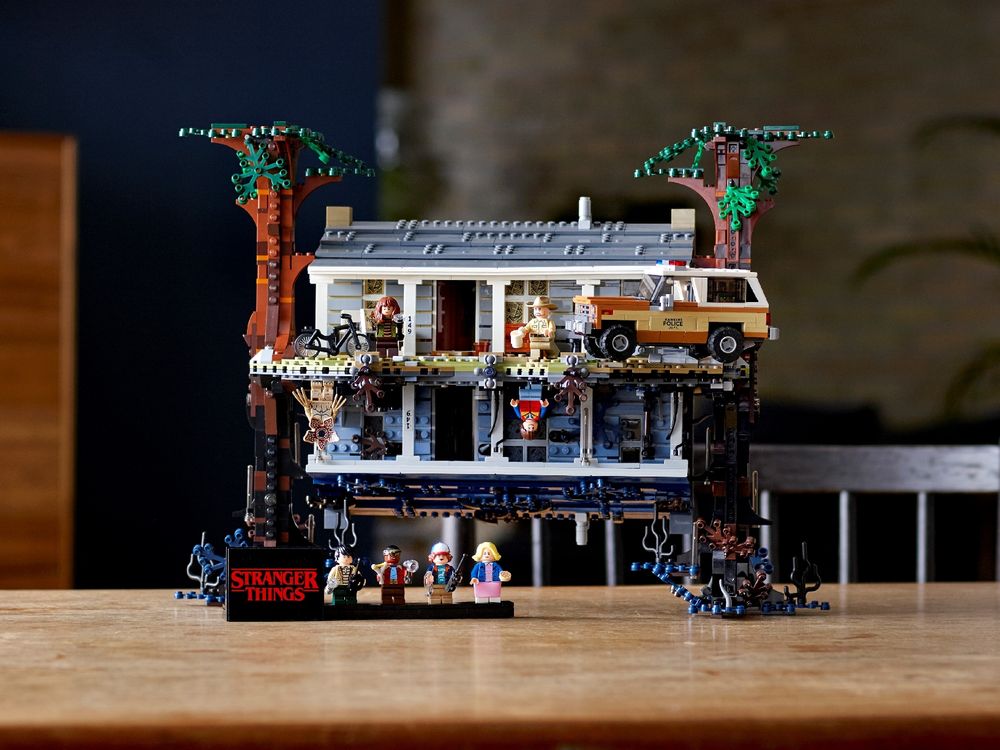 Stranger Things - The Upside Down (LEGO-like) - Jeu De Construction De 2287 Pièces NEUF - Édition 2019